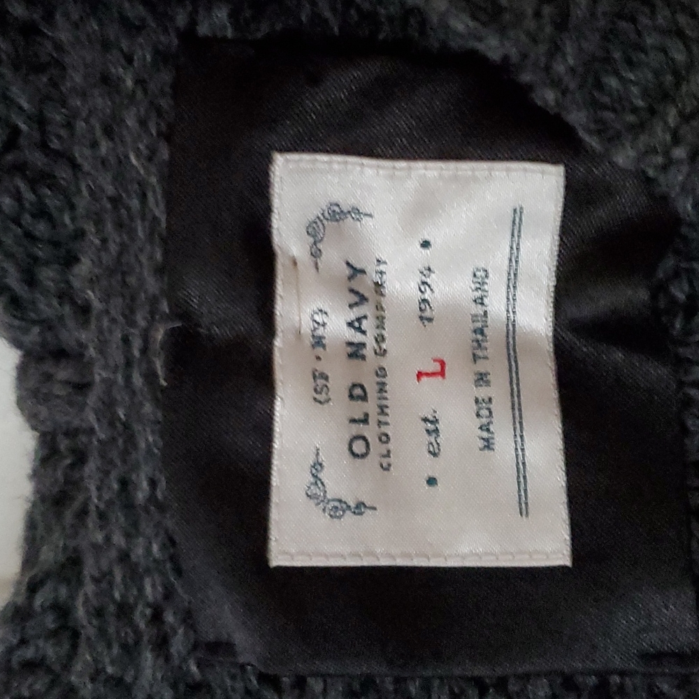 Sweater - Picture 2 of 4